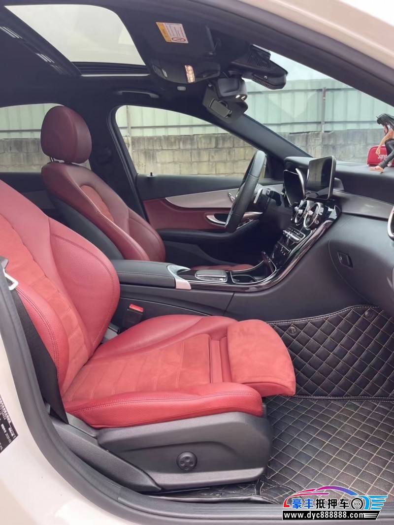 20年奔驰C轿车抵押车出售