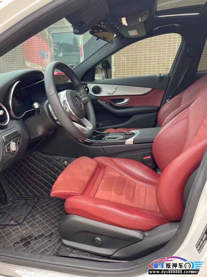 20年奔驰C轿车抵押车出售