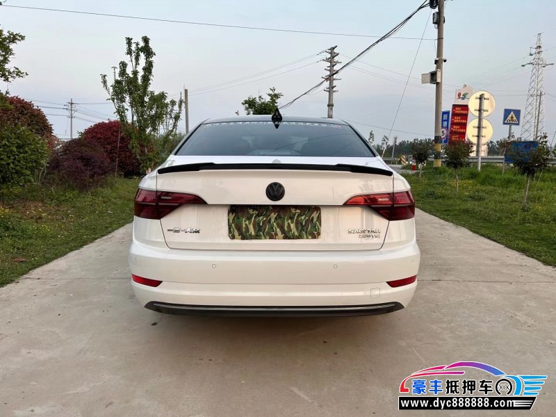 20年大众速腾轿车抵押车出售