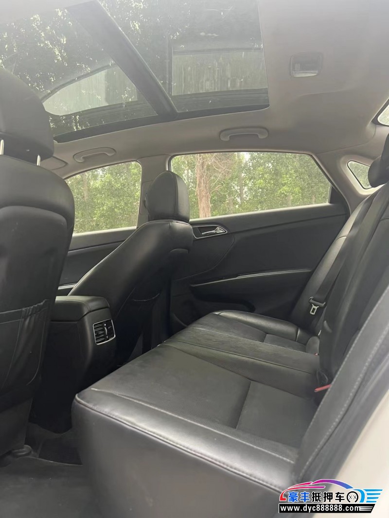 14年现代名图轿车抵押车出售