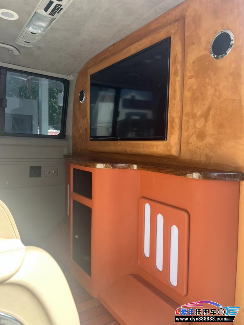 18年大众凯路威MPV抵押车出售