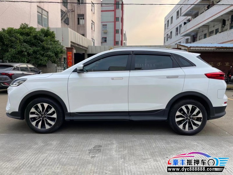 21年威马汽车ex5轿车抵押车出售