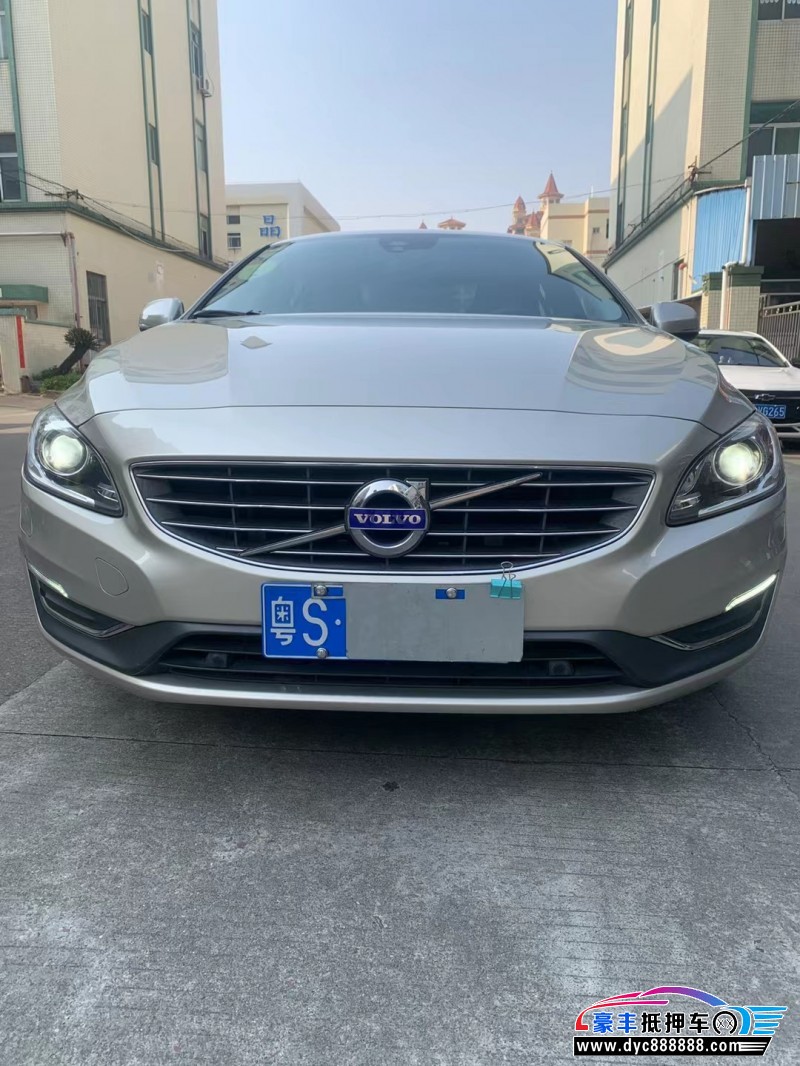 16年沃尔沃S60L轿车抵押车出售