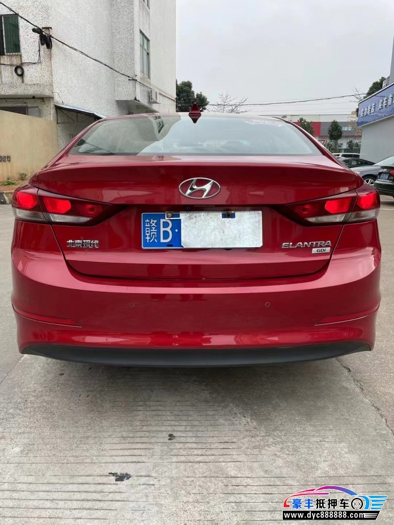 17年现代领动轿车抵押车出售