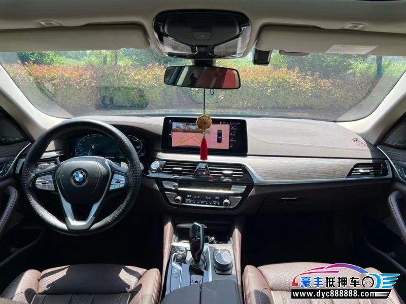 20年宝马5系轿车抵押车出售