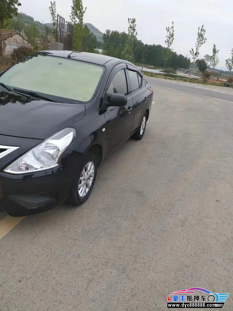 16年日产阳光轿车抵押车出售