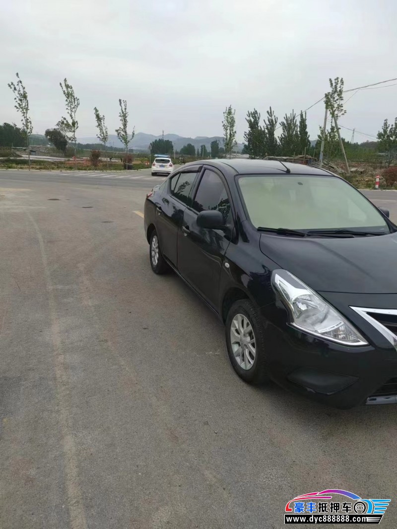 16年日产阳光轿车抵押车出售