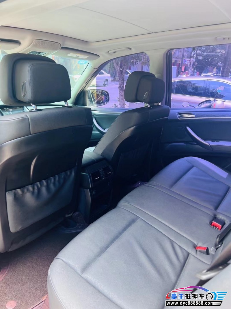 13年宝马X5轿车抵押车出售