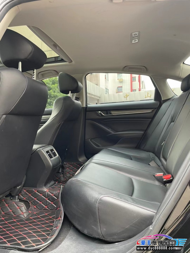 21年本田雅阁轿车抵押车出售