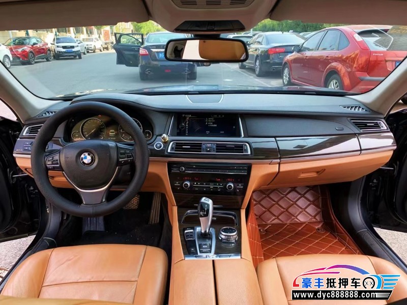 14年宝马7系轿车抵押车出售