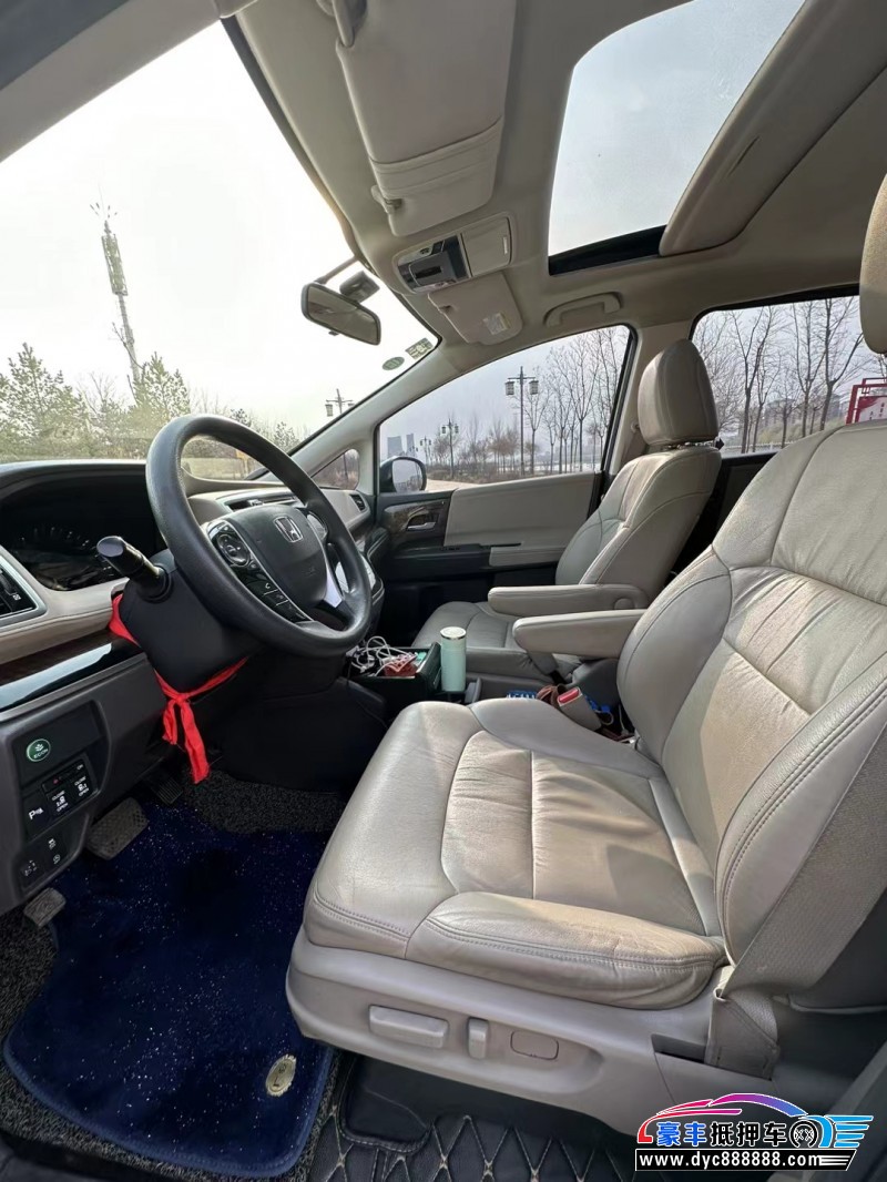 16年本田奥德赛MPV抵押车出售