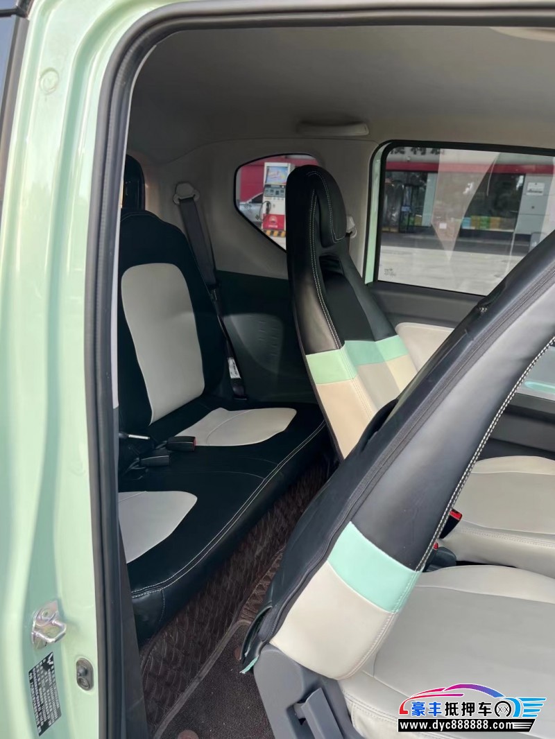 22年五菱汽车迷你轿车抵押车出售