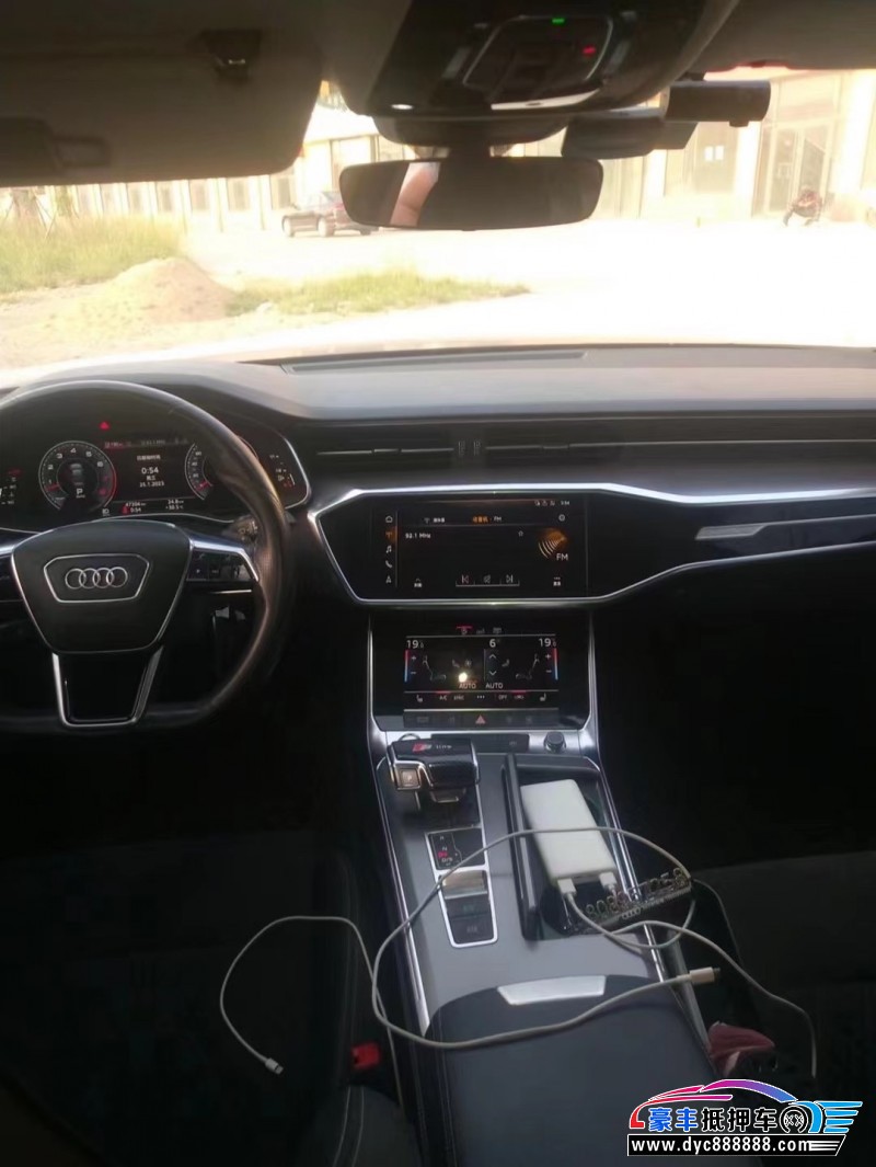 20年奥迪A6轿车抵押车出售