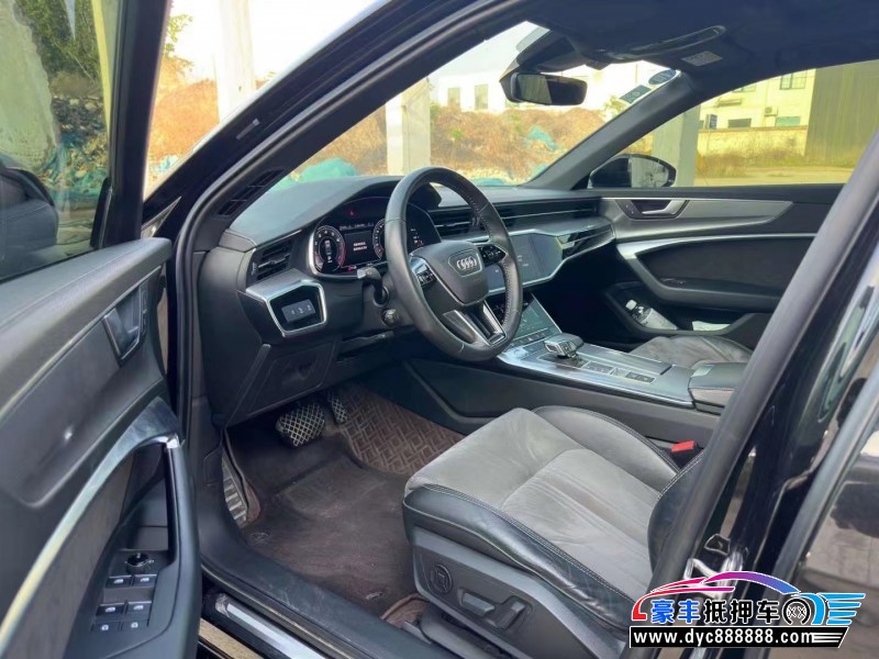 19年奥迪A6轿车抵押车出售