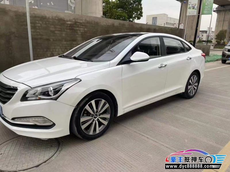 17年现代名图轿车抵押车出售