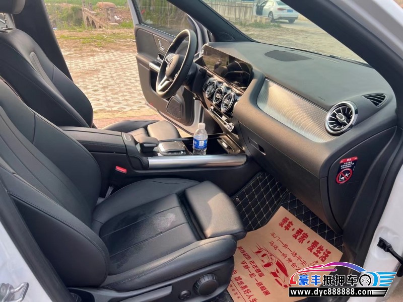 20年奔驰B轿车抵押车出售