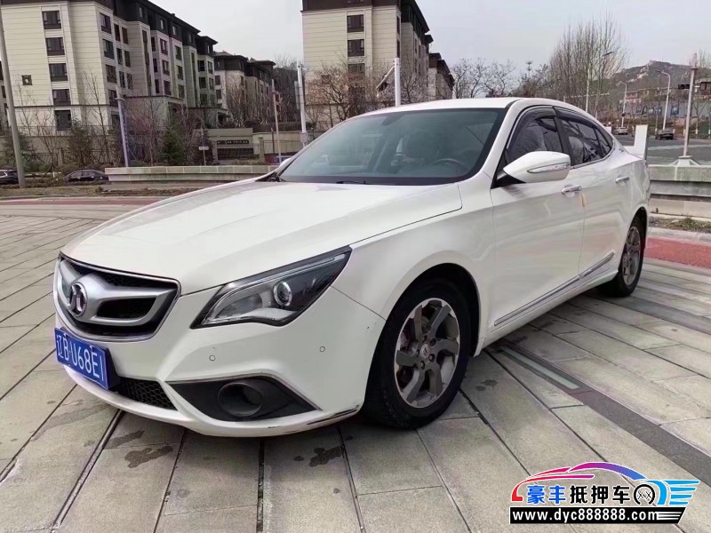 16年北汽绅宝D60轿车抵押车出售