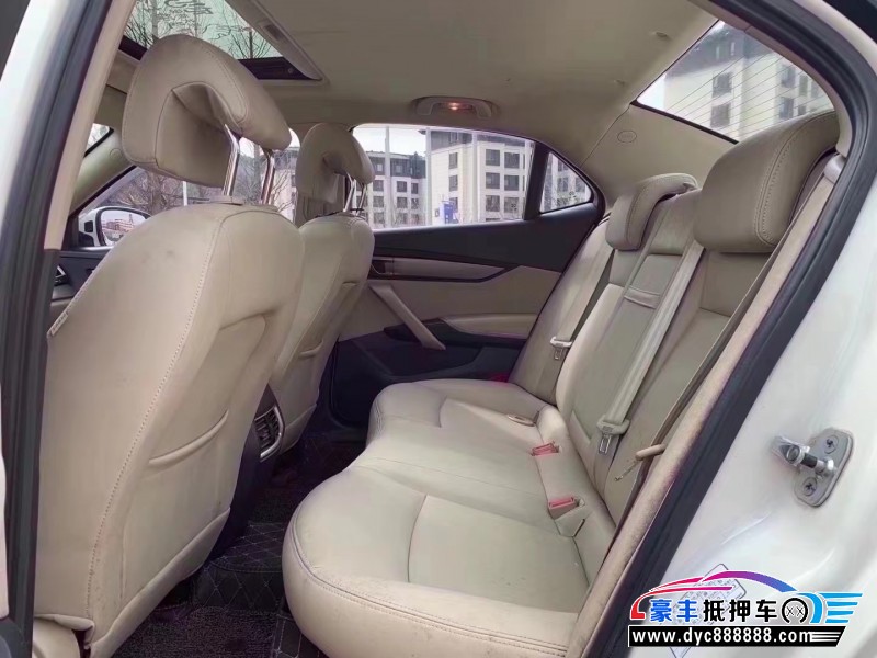 16年北汽绅宝D60轿车抵押车出售