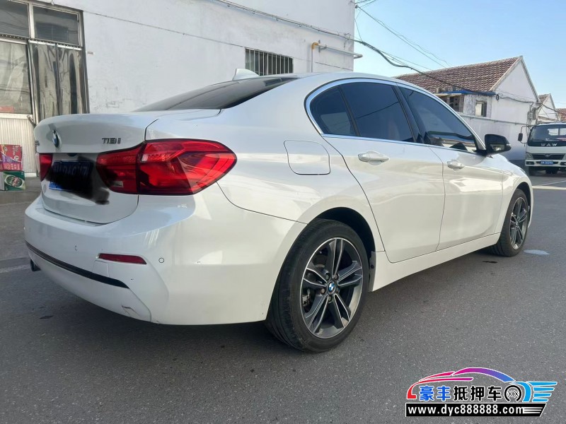 19年宝马1系轿车抵押车出售