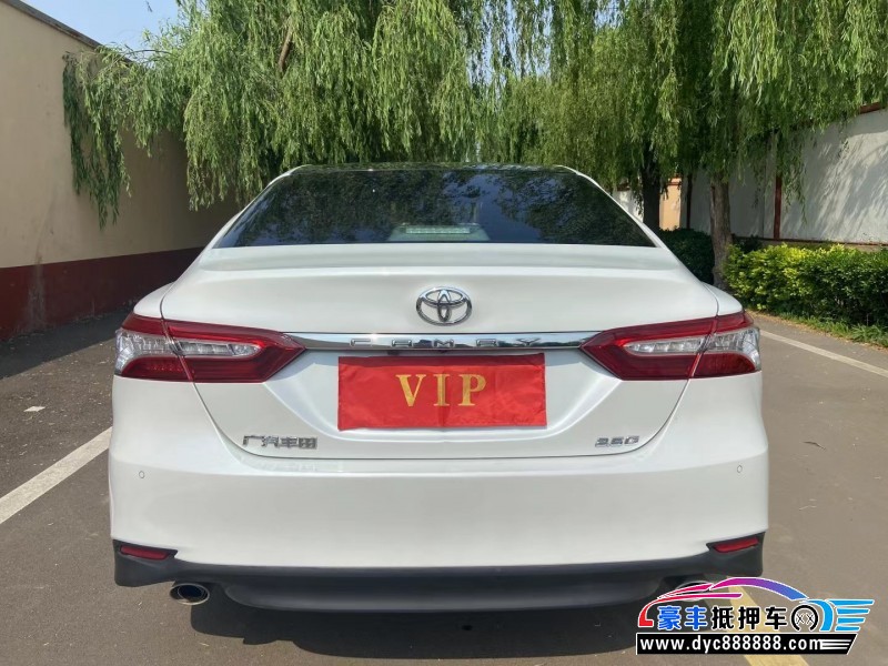 20年丰田凯美瑞轿车抵押车出售