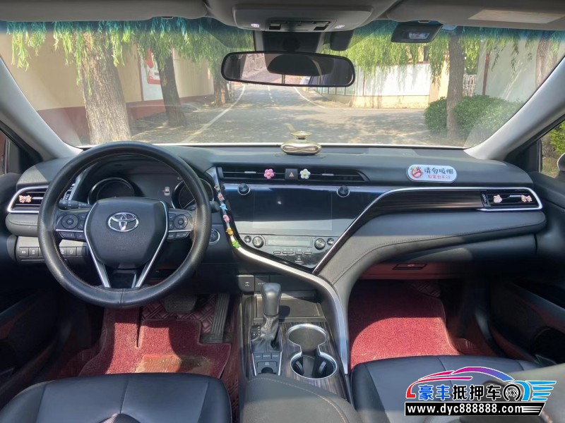 20年丰田凯美瑞轿车抵押车出售