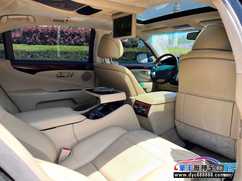 07年雷克萨斯LS轿车抵押车出售