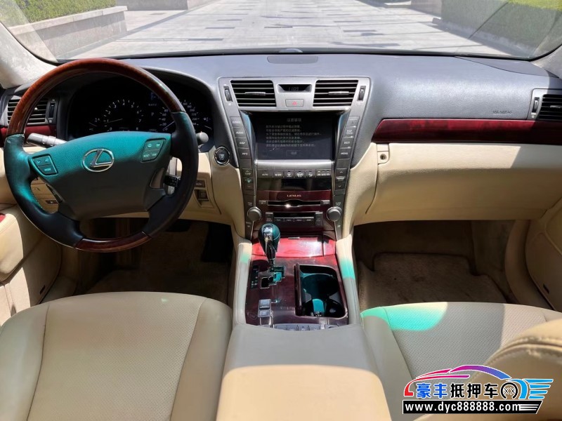 07年雷克萨斯LS轿车抵押车出售