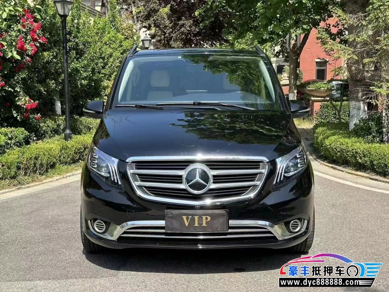 18年奔驰威霆MPV抵押车出售