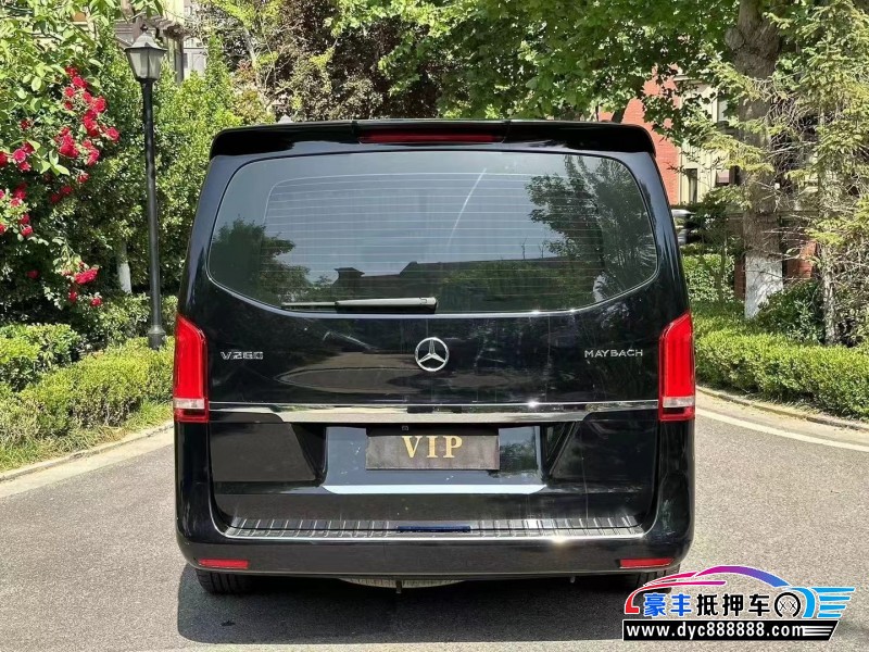 18年奔驰威霆MPV抵押车出售