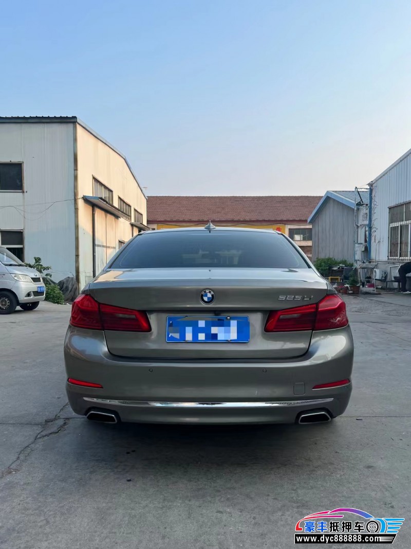 18年宝马5系轿车抵押车出售