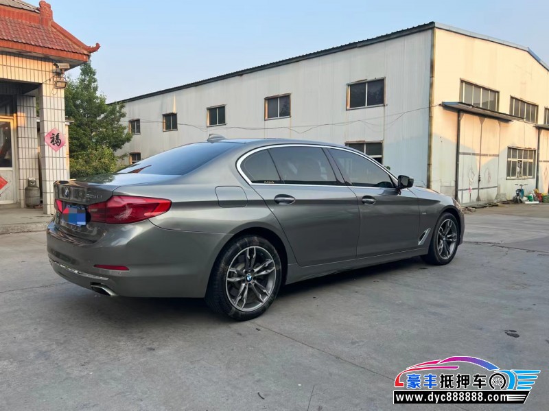 18年宝马5系轿车抵押车出售