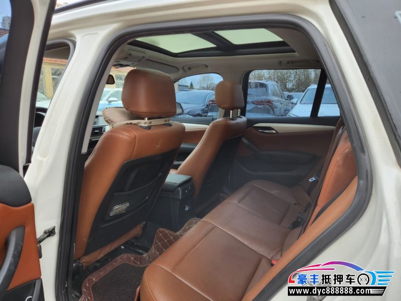 15年宝马X1轿车抵押车出售