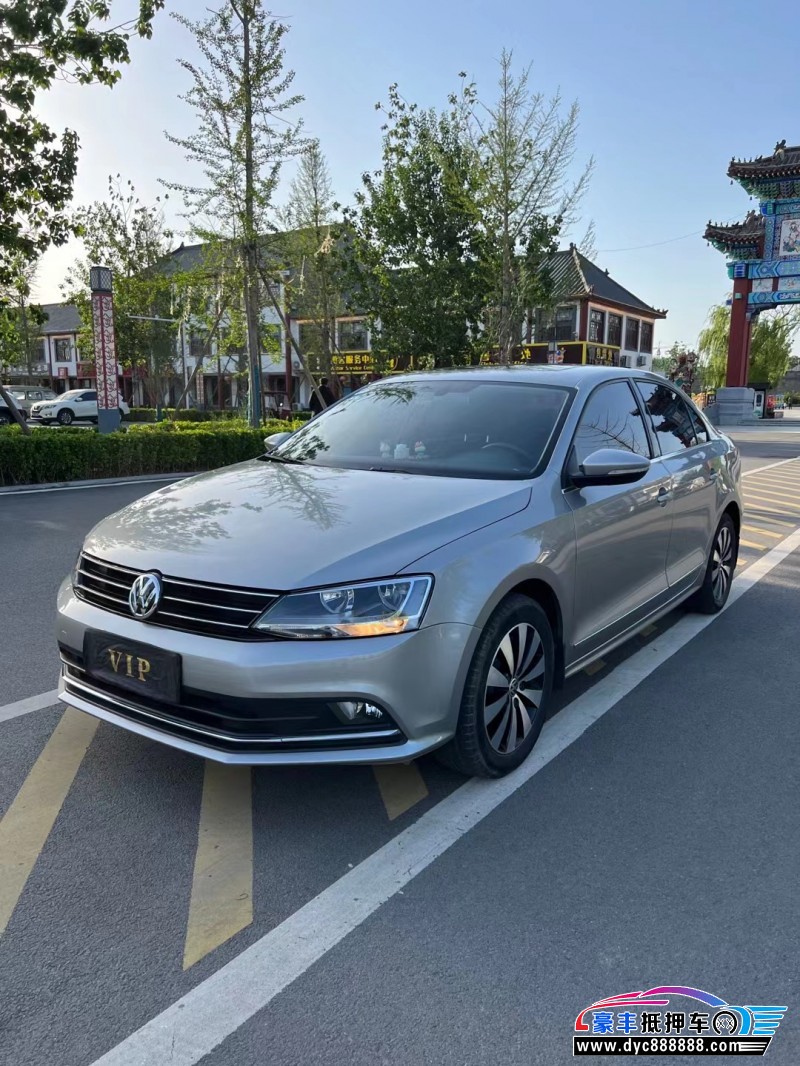 18年大众速腾轿车抵押车出售