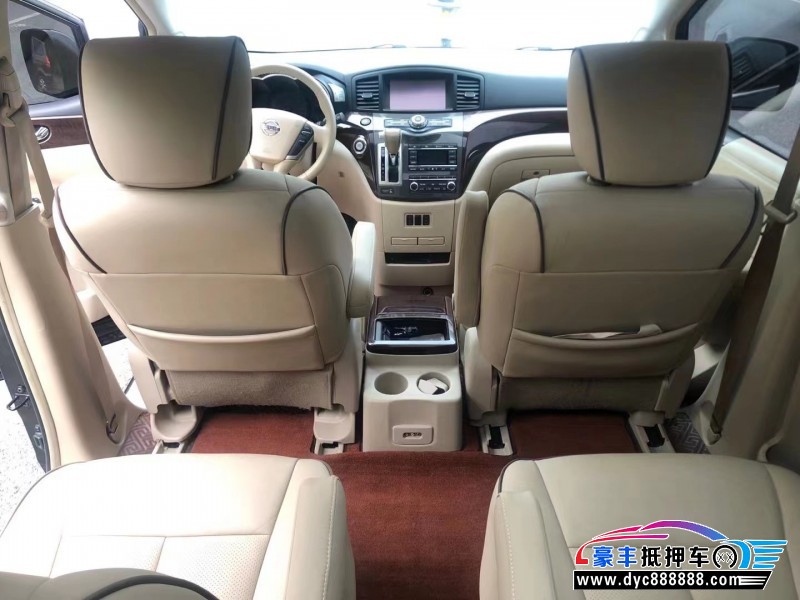 16年日产贵士轿车抵押车出售