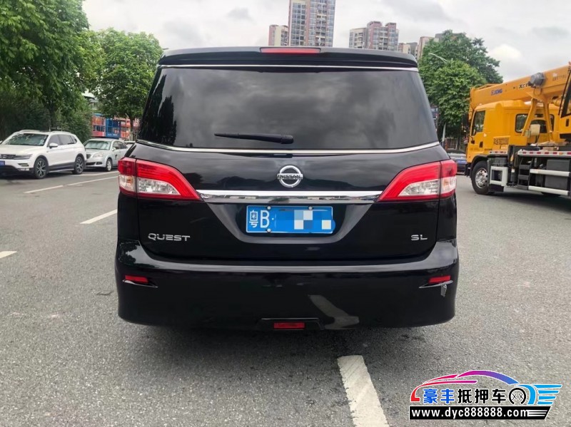 16年日产贵士轿车抵押车出售