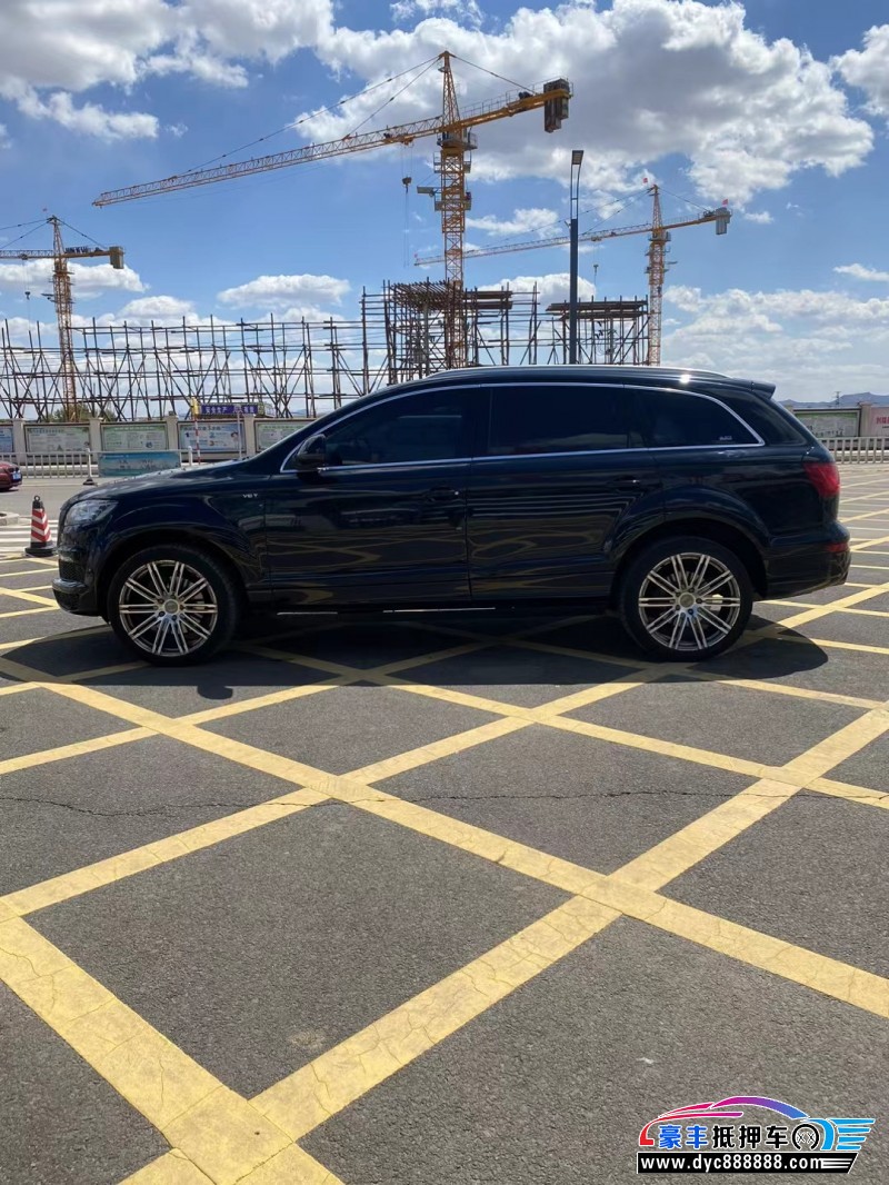 15年奥迪Q7轿车抵押车出售