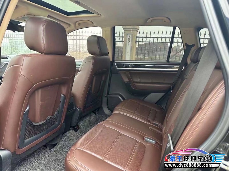 17年野马汽车T70轿车抵押车出售