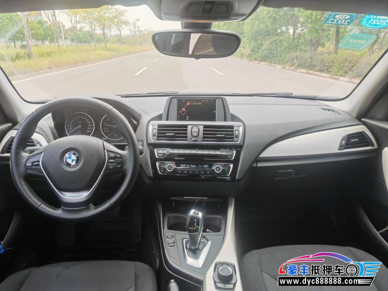 16年宝马1系轿车抵押车出售