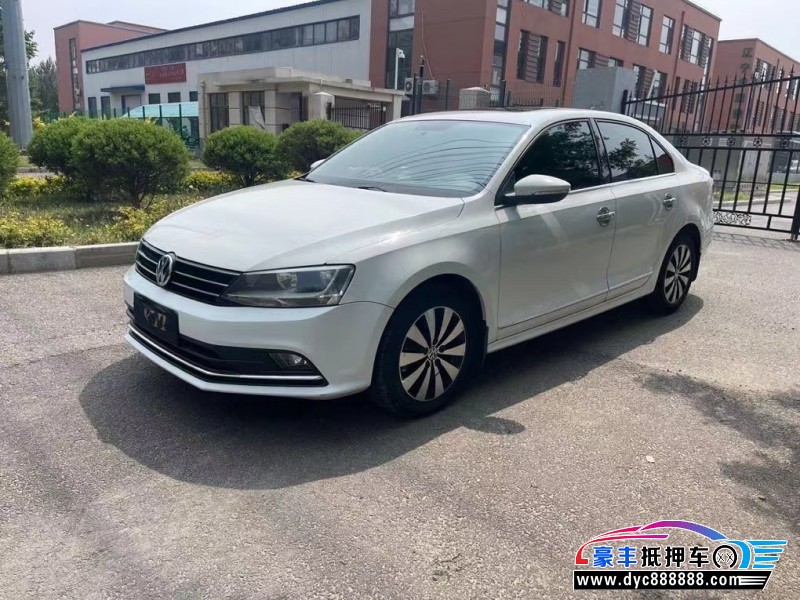 16年大众速腾轿车抵押车出售