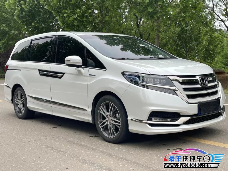 20年本田艾力绅轿车抵押车出售