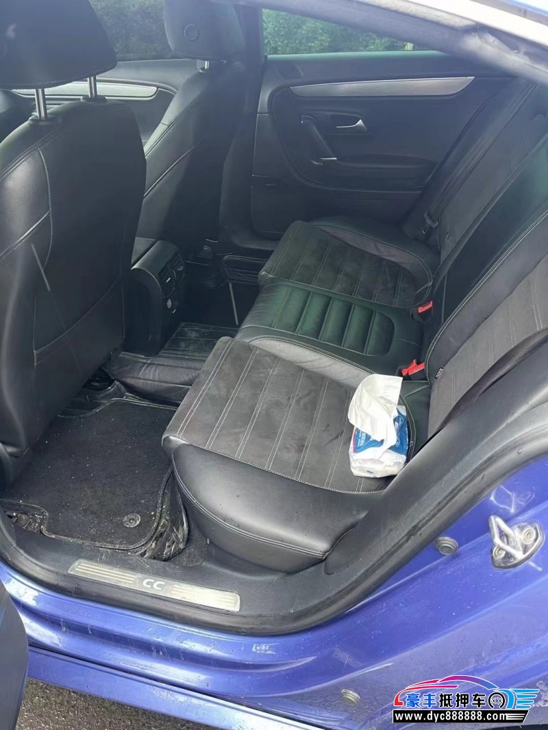 14年大众CC轿车抵押车出售