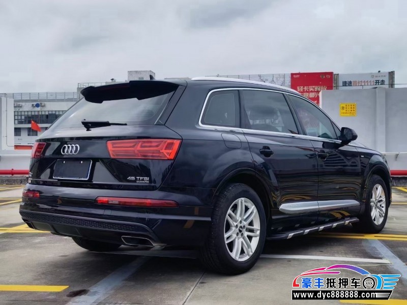 19年奥迪Q7轿车抵押车出售