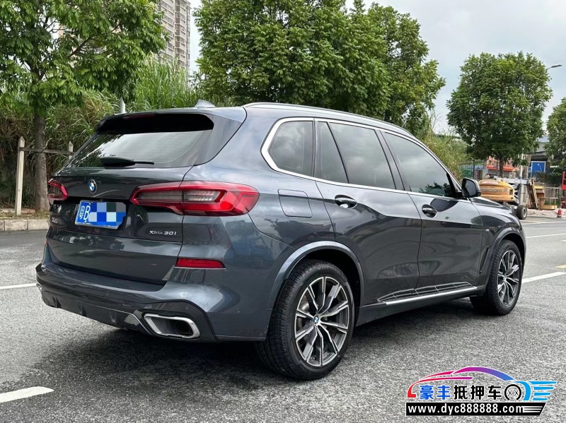 20年宝马X5轿车抵押车出售