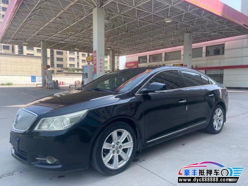 10年别克君越轿车抵押车出售