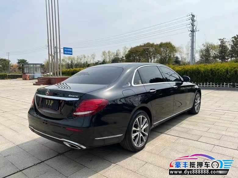 19年奔驰E轿车抵押车出售