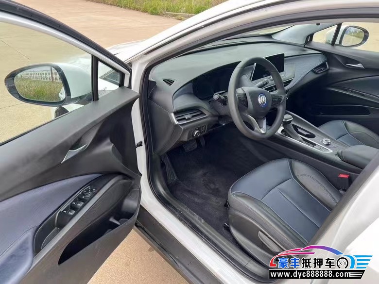 22年别克微蓝轿车抵押车出售