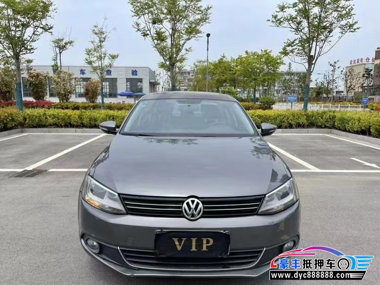 15年大众速腾轿车抵押车出售