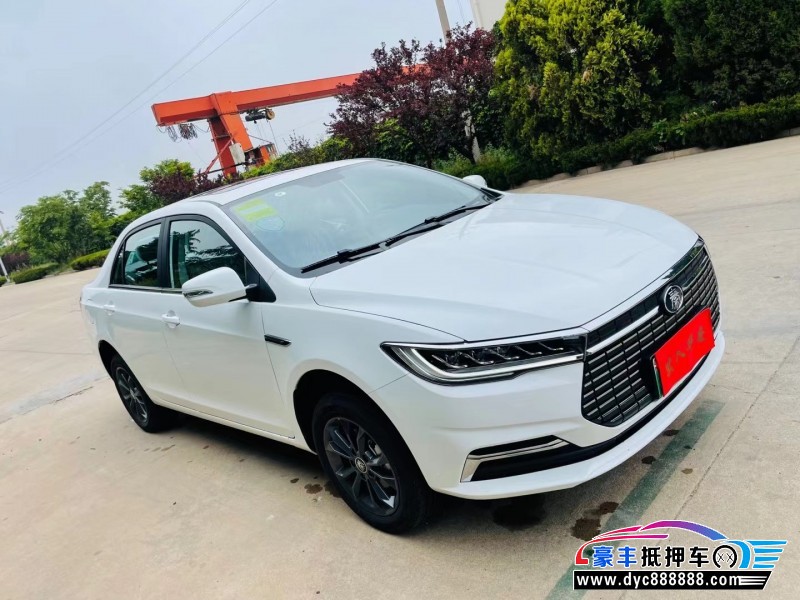 23年比亚迪秦轿车抵押车出售