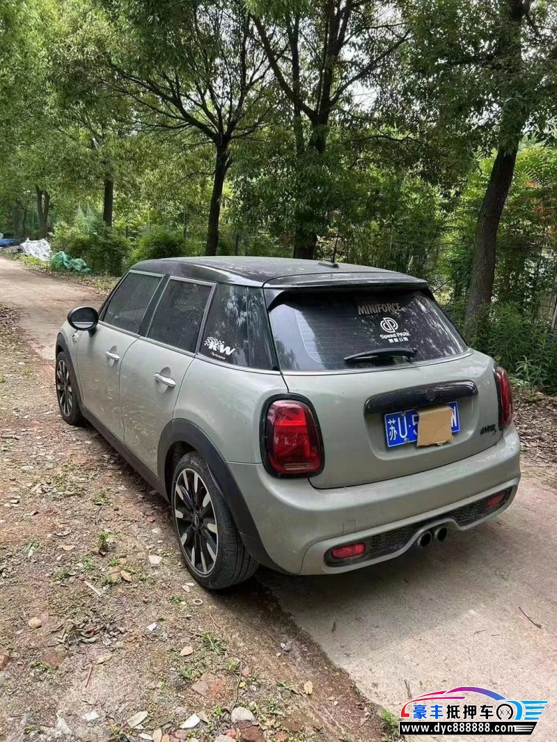 15年宝马MINI轿车抵押车出售