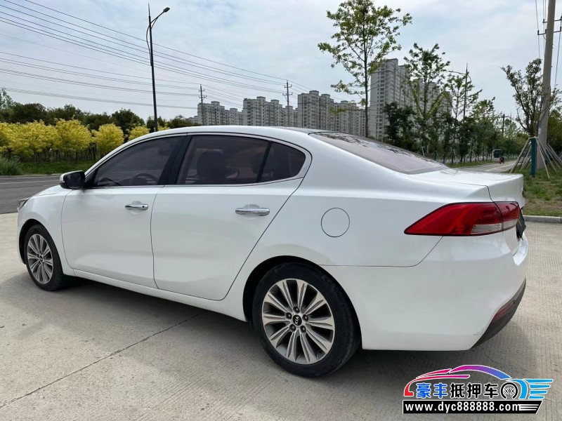 16年起亚K4轿车抵押车出售